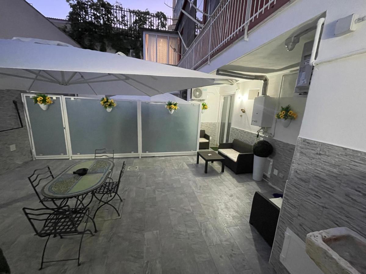 Due Cuori  Bed & Breakfast Bari Exterior foto