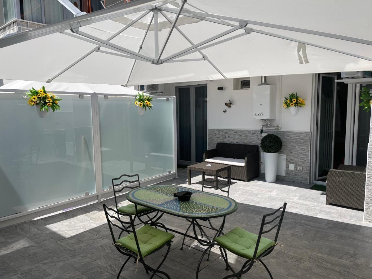 Due Cuori  Bed & Breakfast Bari Exterior foto